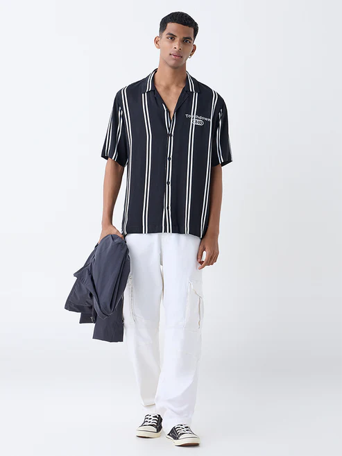 Nuon Black Striped Relaxed Fit Shirt - Image 2