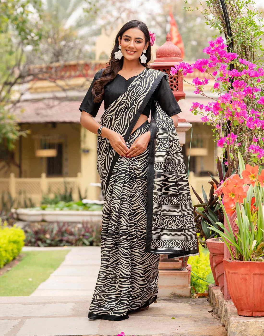 Black Khadi Printed Saree for Elegant Ethnic & Casual Wear - Image 2