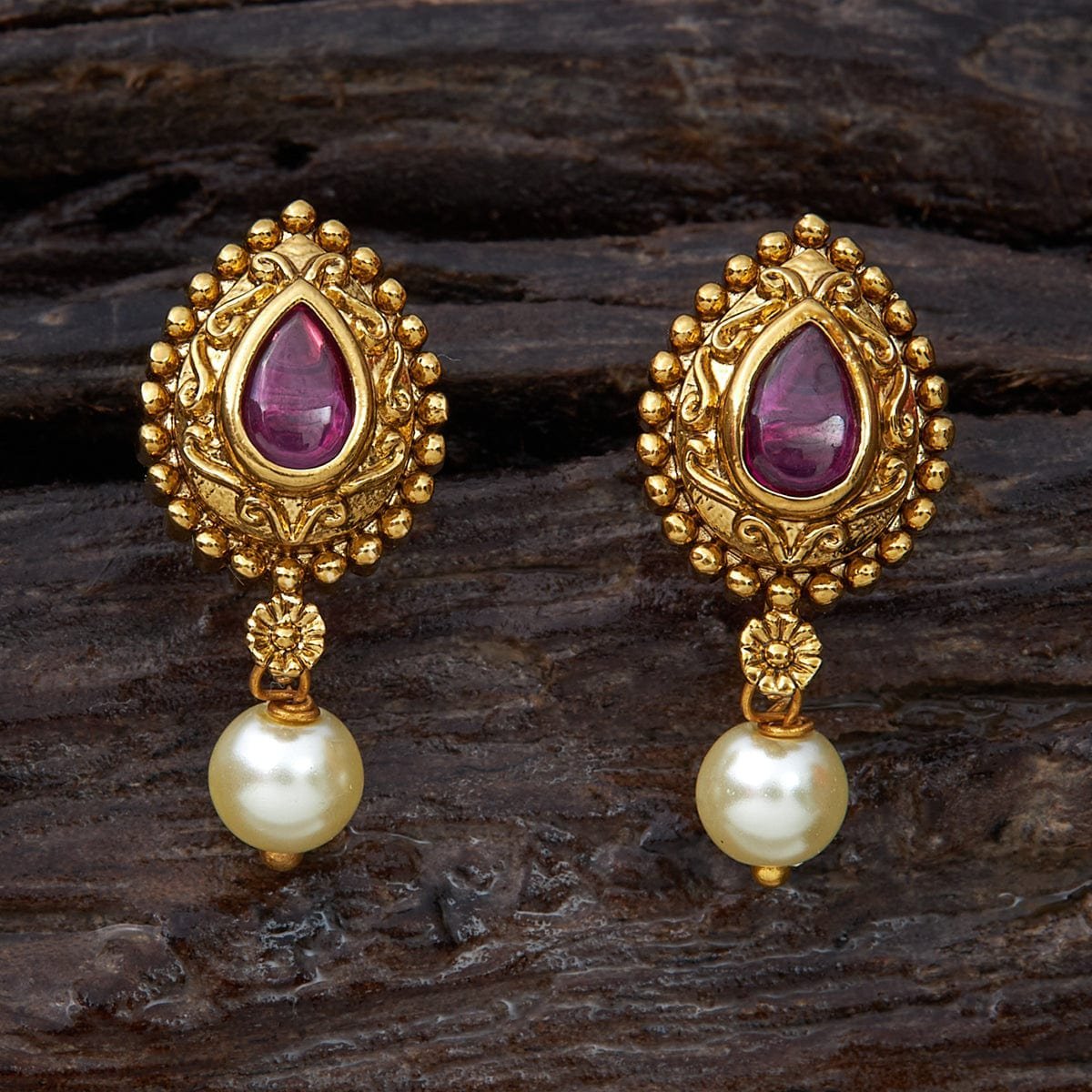 Antique Earring for Traditional & Modern Look - Image 3